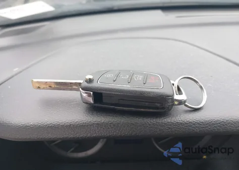 2015 Hyundai Sonata Se z USA, uszkodzony, nr VIN 5NPE24AF3FH144356